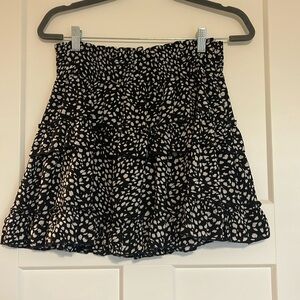 black and white altar’d state skirt, size large
